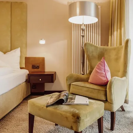 Hotel Der Eisvogel - Wellness- & Genusshotel 4*