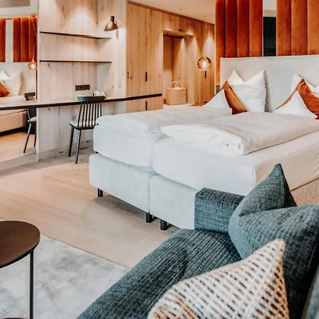 Der Eisvogel - Wellness- & Genusshotel فندق باد غوغنغ