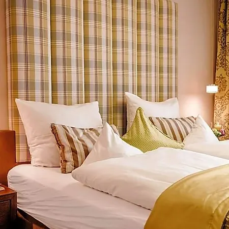 Szálloda Der Eisvogel - Wellness- & Genusshotel